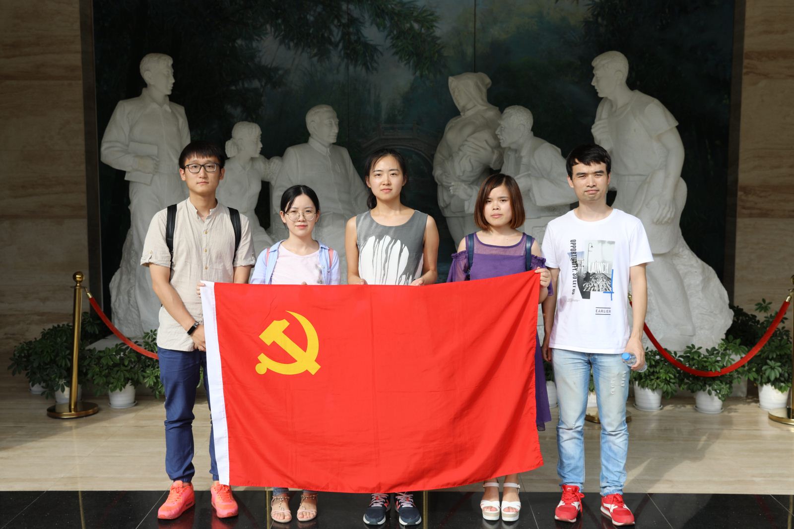 学习陈云五种精神，争做“两学一做”先锋 ——计算机科学与必赢242net官网师生党员赴陈云纪念馆参观学习