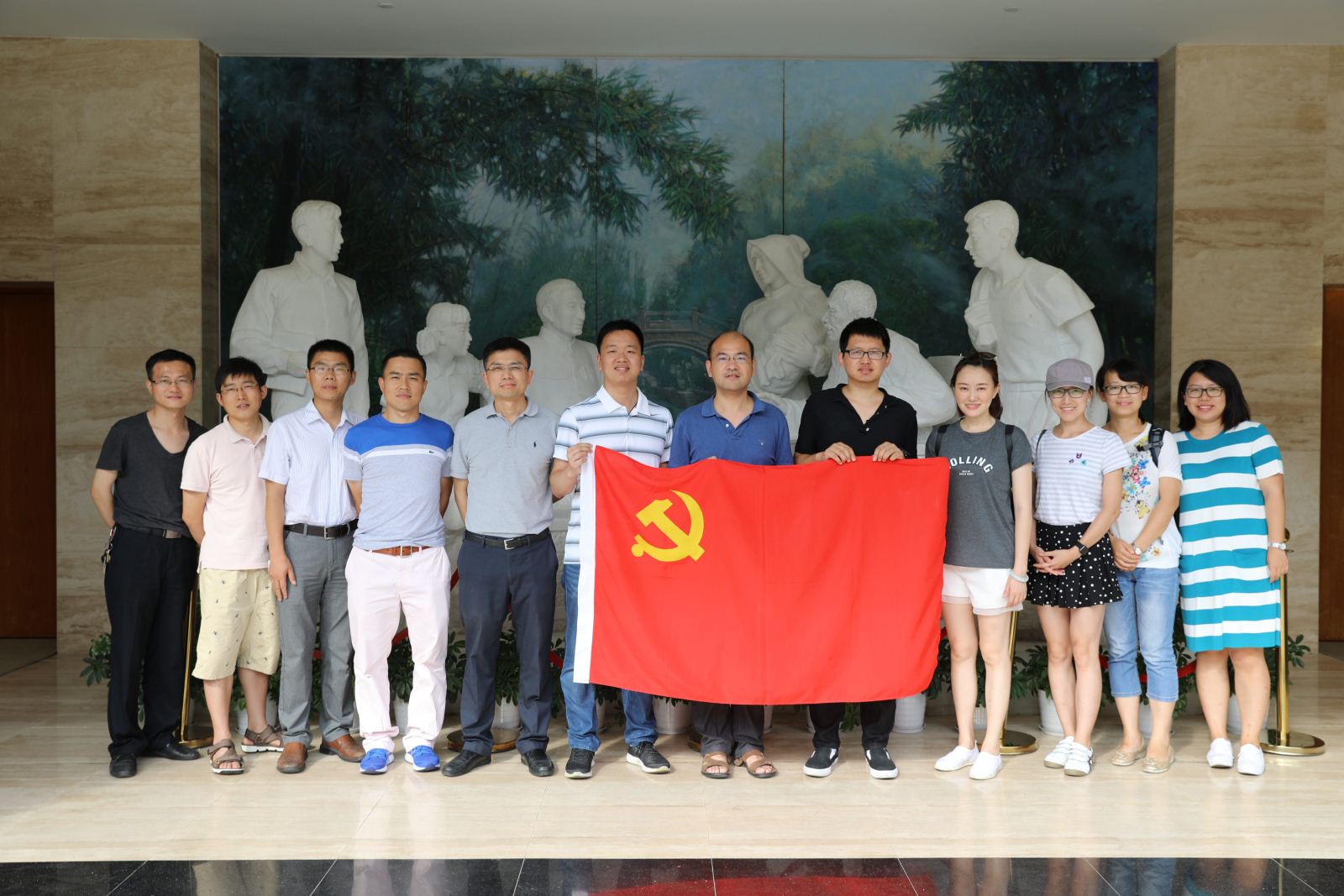 学习陈云五种精神，争做“两学一做”先锋 ——计算机科学与必赢242net官网师生党员赴陈云纪念馆参观学习