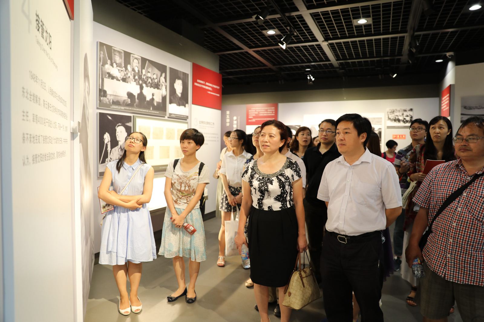 学习陈云五种精神，争做“两学一做”先锋 ——计算机科学与必赢242net官网师生党员赴陈云纪念馆参观学习
