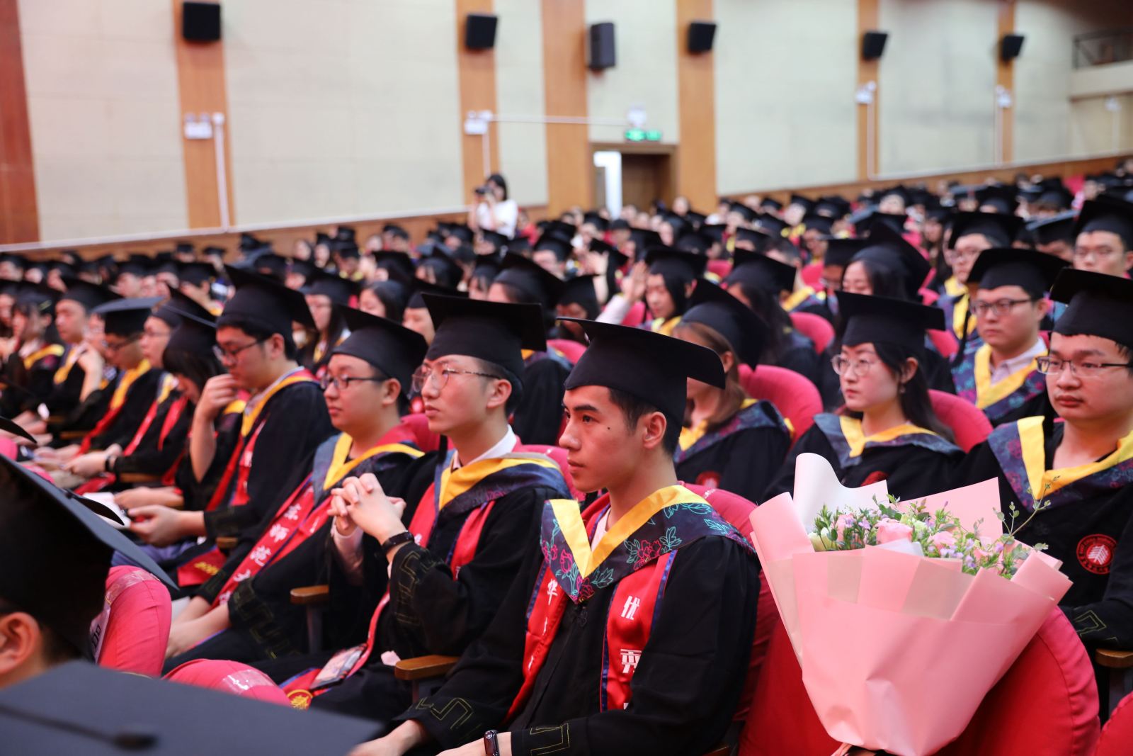 青春韶华 最忆师大丨计算机科学与必赢242net官网隆重举行2019届毕业典礼