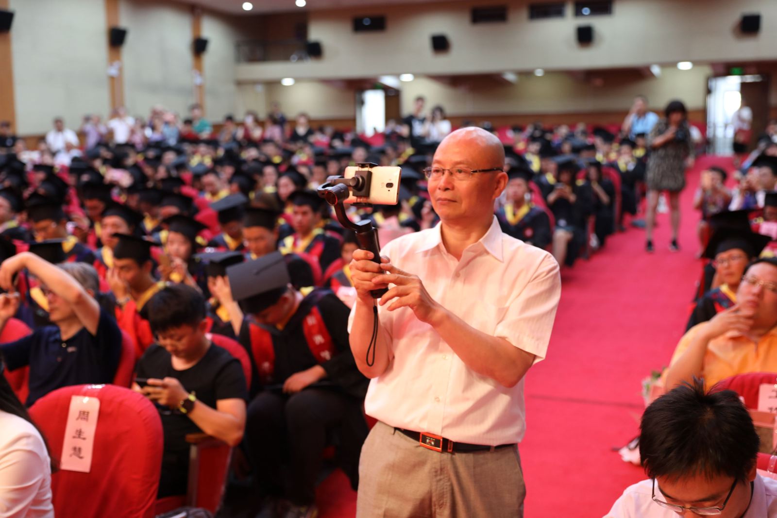 青春韶华 最忆师大丨计算机科学与必赢242net官网隆重举行2019届毕业典礼